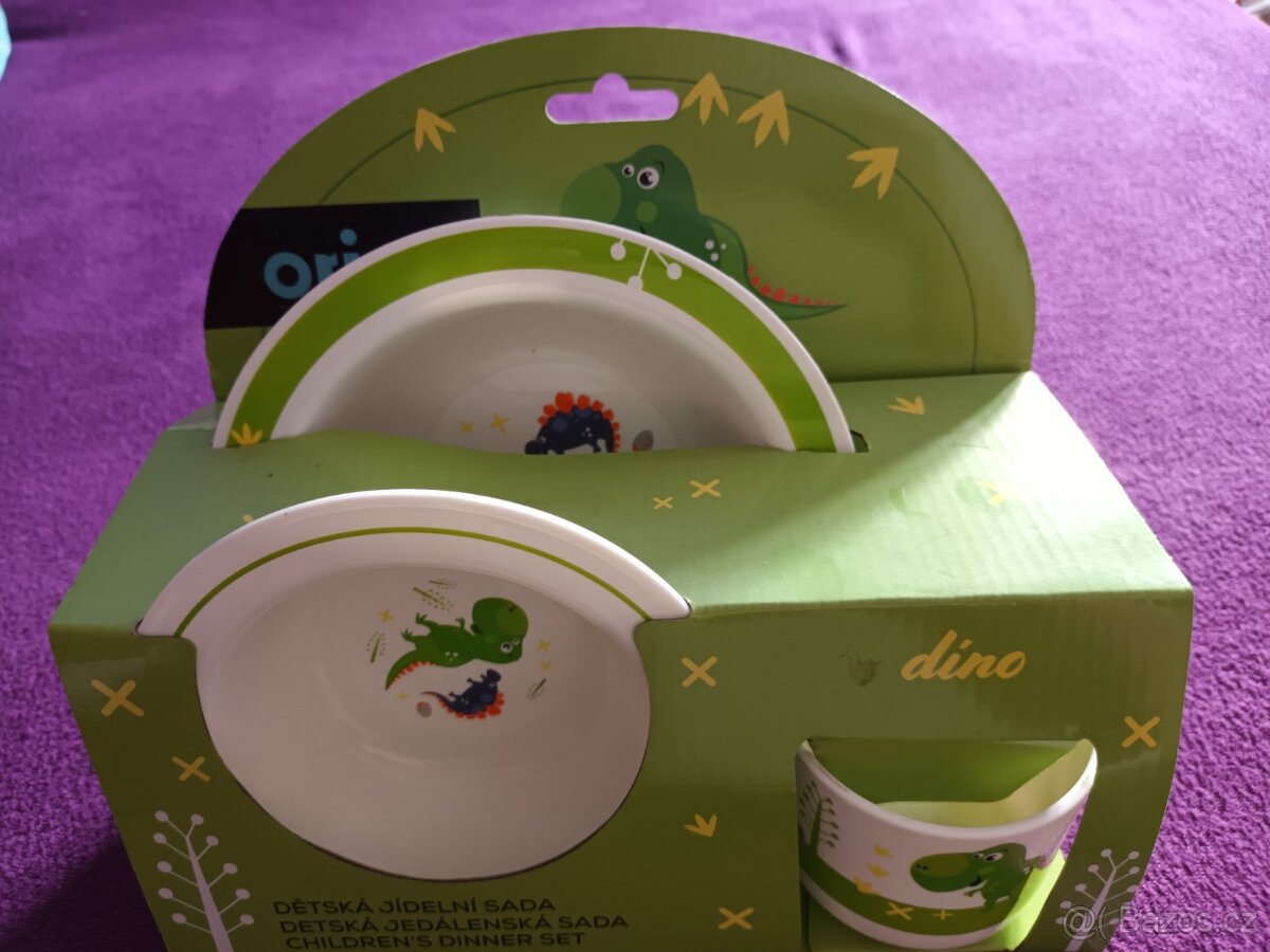 Detska jidelni sada Dinosaurus nebo Trollove NOVE - 3