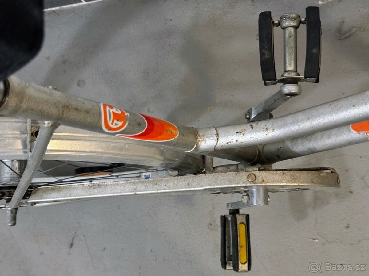 Velamos Pionýr 22 - 3