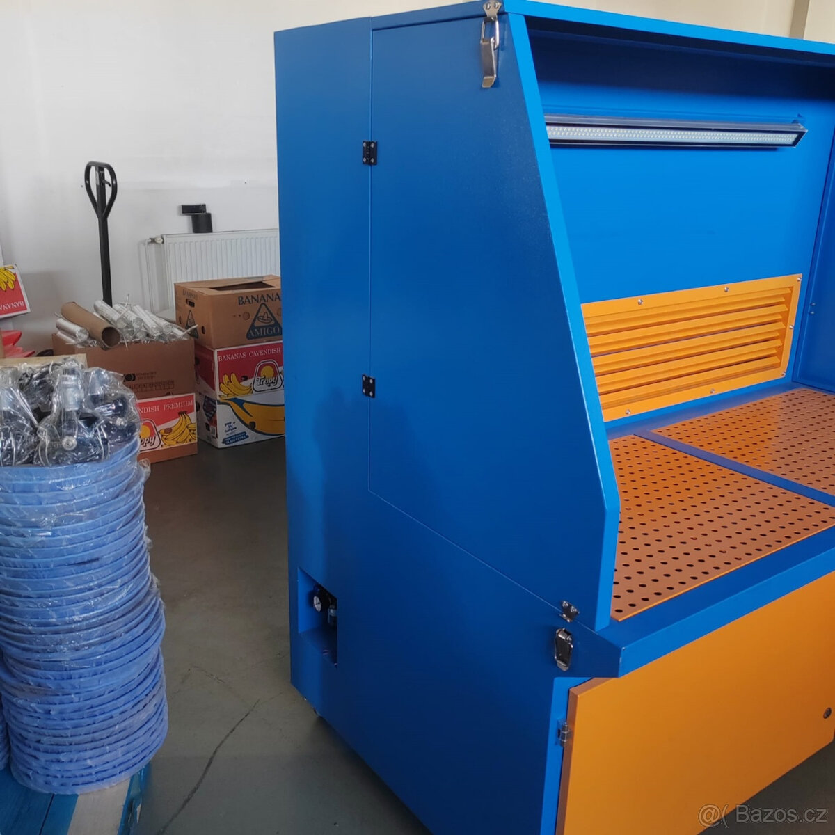 Odsávací stůl pro broušení 1500 x 1000 x 1600mm - 3