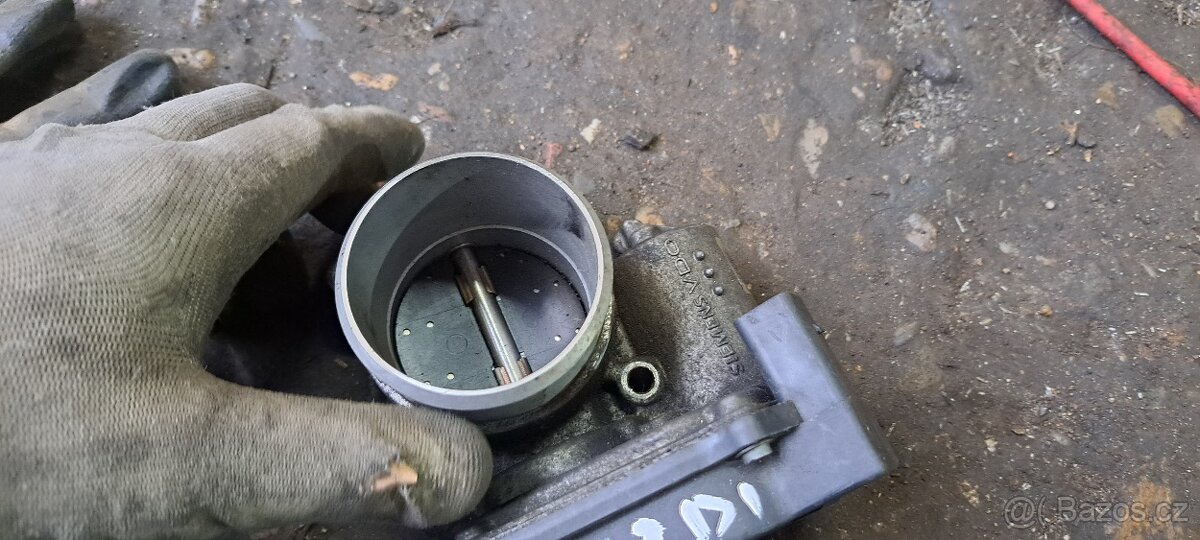 Skrtici klapka audi vw skoda 06F133062G - 3