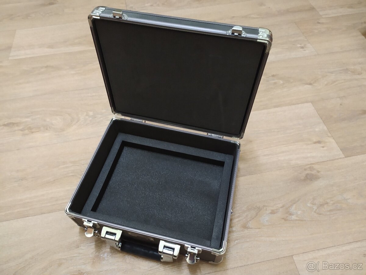 Kufřík Vanguard - 3