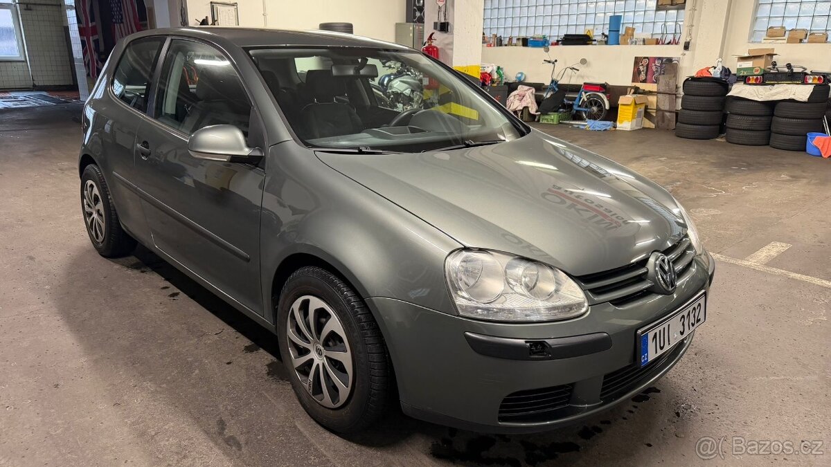 VW Golf 5 1.4 MPI - 3