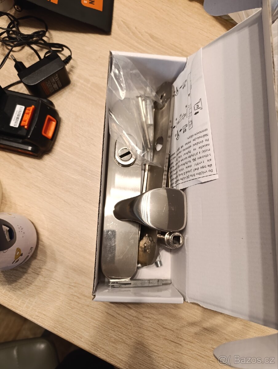 Dveřní kování - 3