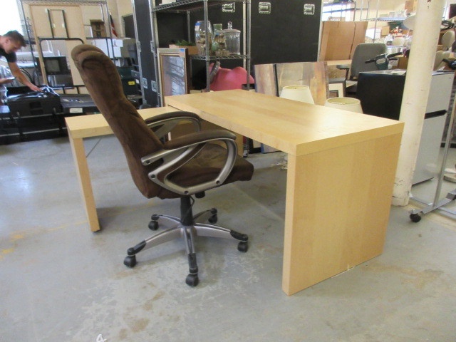 Psací stůl IKEA Jonas - 3