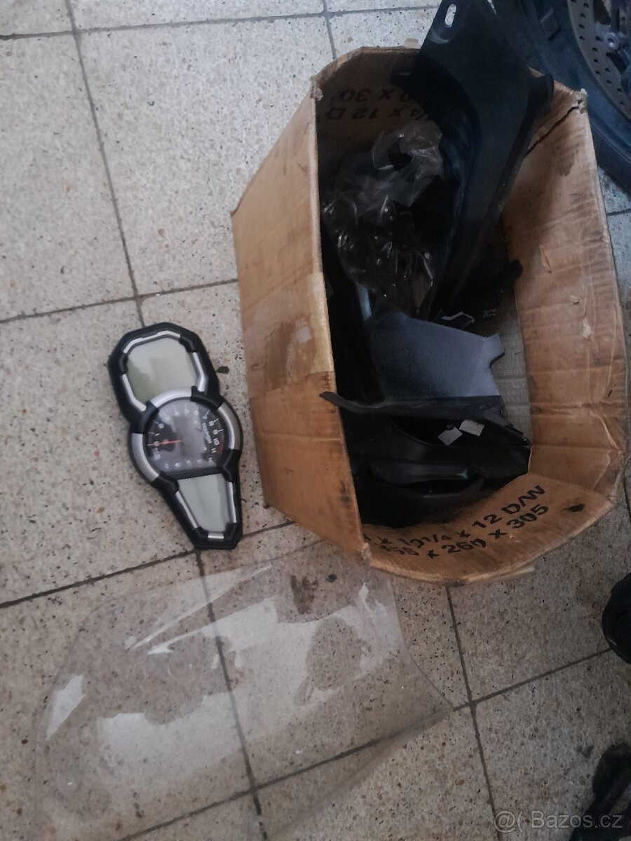 Triumph 1200 Explorer - 3