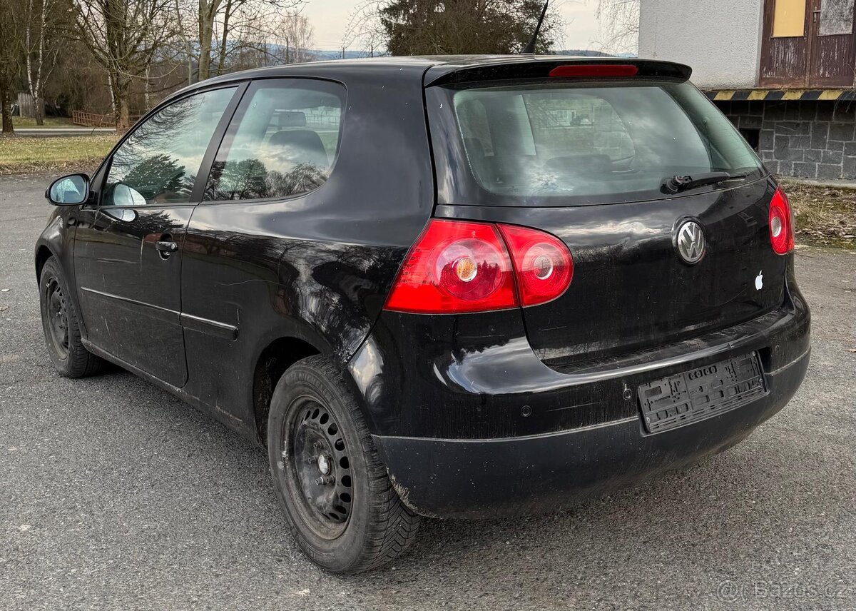 VW Golf 1.6 - 3