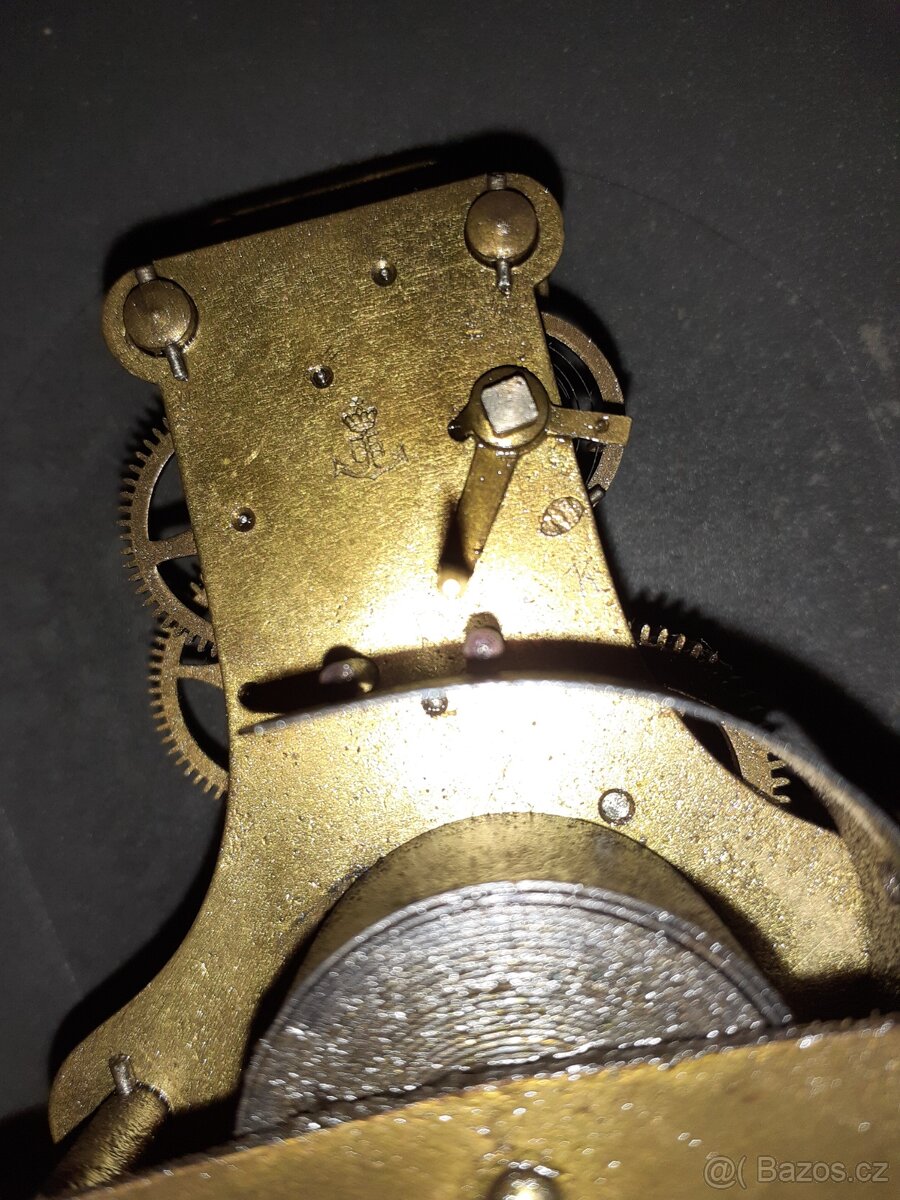 Retro plechové ,hranaté hodiny se sklem - 3