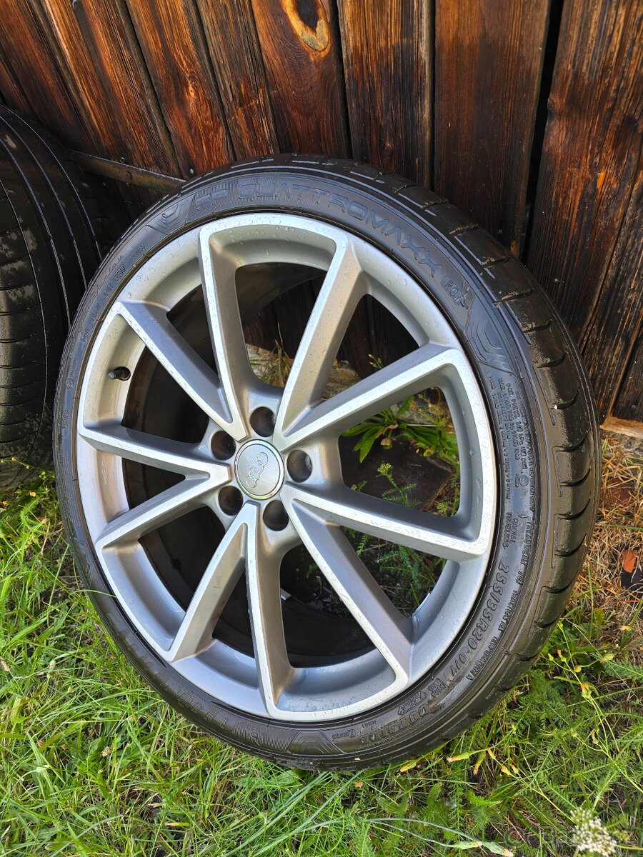 Audi OEM R20 8.5Jx20 ET36 - Flower Petal - 3