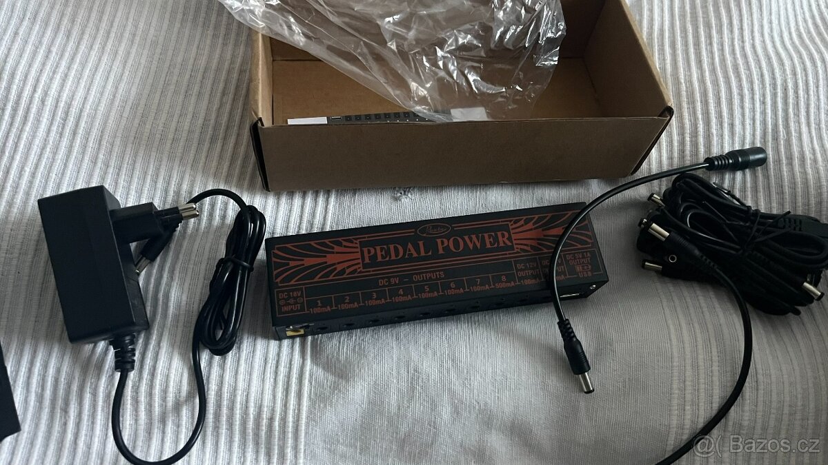 Napájecí zdroj pro kytarové efekty - 3