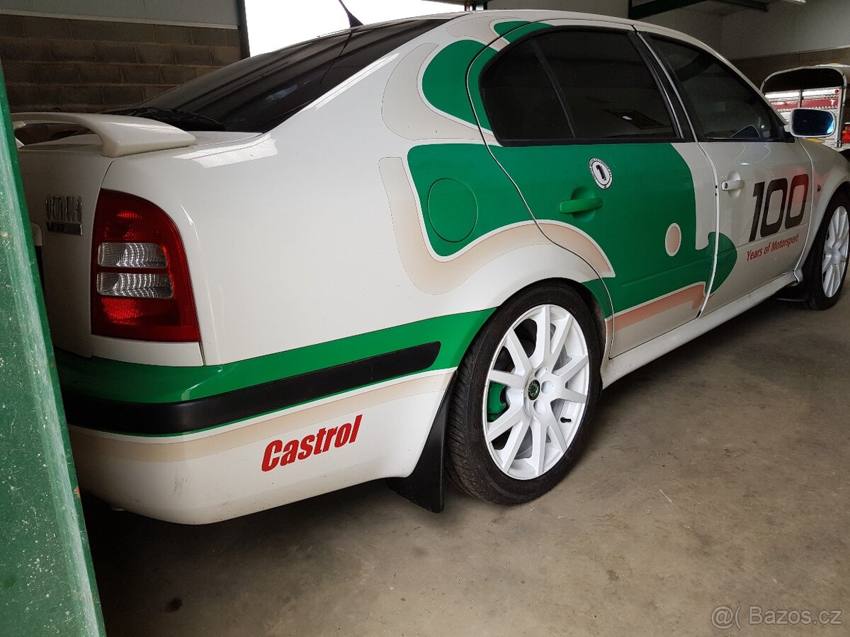 Škoda Octavia RS vRS Motorsport 100 limitka číslo 75 RHD - 3