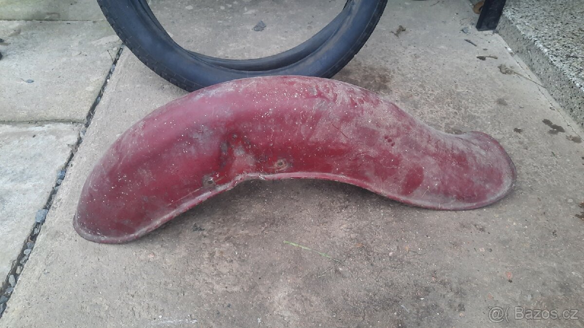 Blatník Pionýr pařezl, Originál pneu nová - 3