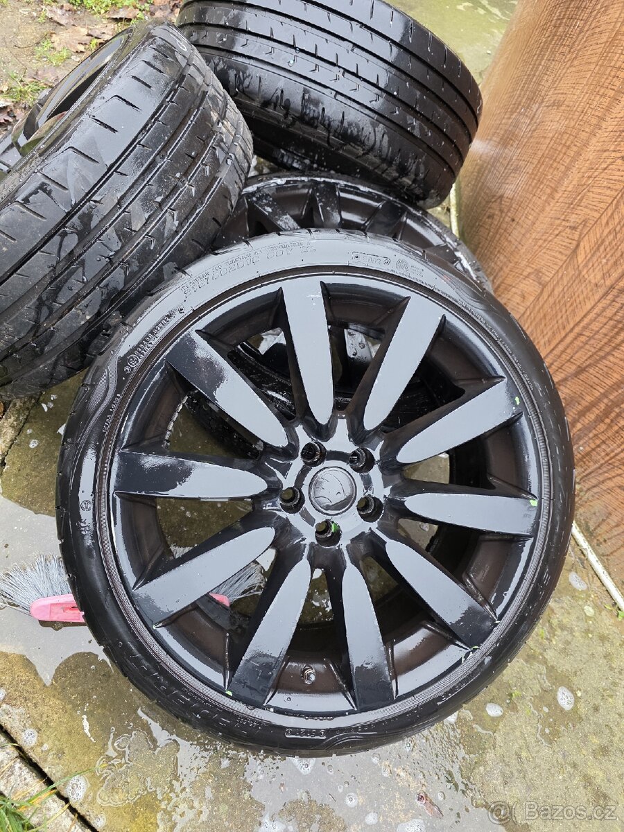 ALU kola 18" Tomason TN4 - 3