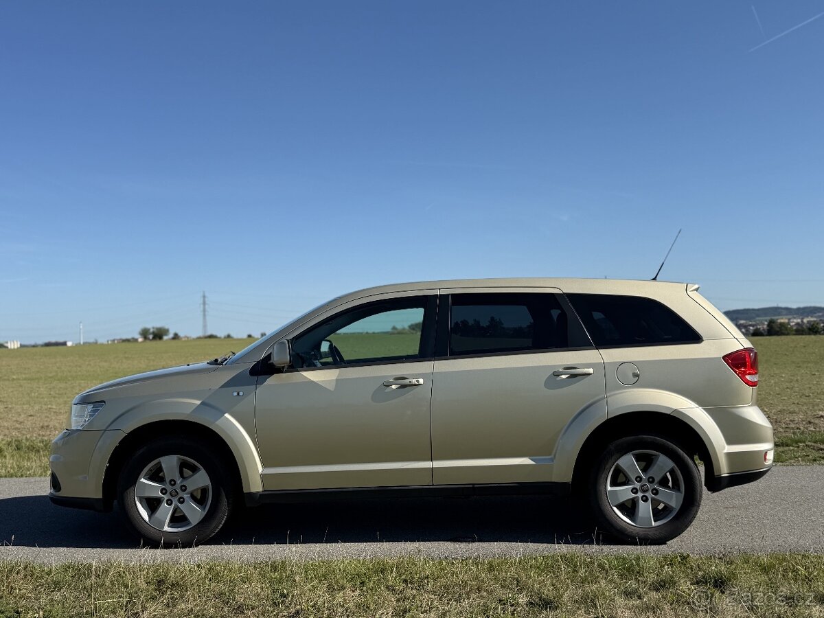 Fiat FREEMONT 2.0 DIESEL, 128 000 km, bez dalších investic - 3