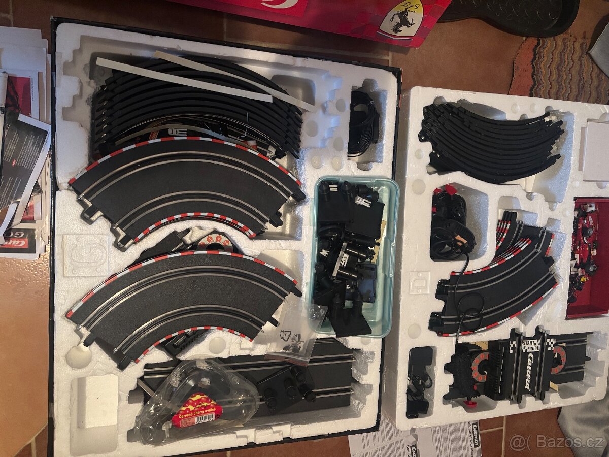 Prodám autodráha Carrera - 3