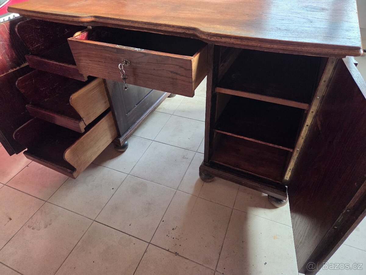 Starožitný psací stůl - 3