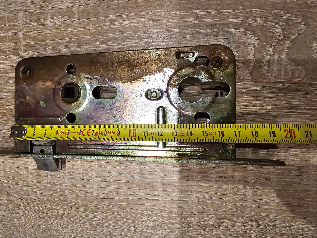 Zadlabávací zámek pro FAB - 3