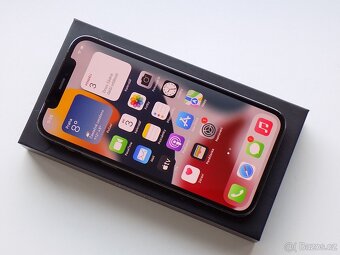 APPLE iPhone 12 Pro 256GB Graphite - ZÁRUKA - 100% BATERIE - 3