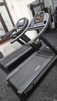 Technogym Run Jog Forma profi pás, další stroje - 3