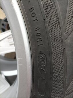 ALU kola dezent 17 zimní pneu Nokian - 3