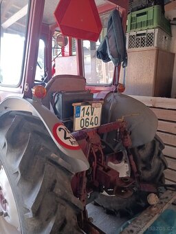 Traktor Mc Cormick 453 International - 3