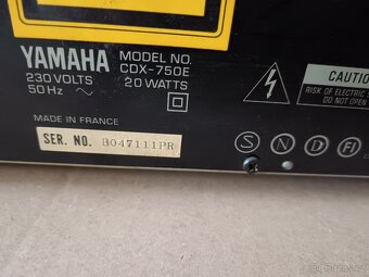 Yamaha CDX-750-CD - 3