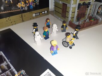 Lego 10273 - Strašidelný dům - 3