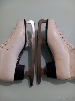 Dámské brusle na led BOTAS - 3