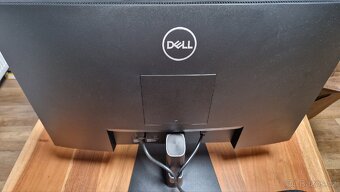 Monitor Dell 24" - 3