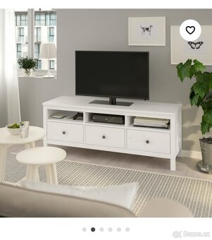 Hemnes tv stolek - 3
