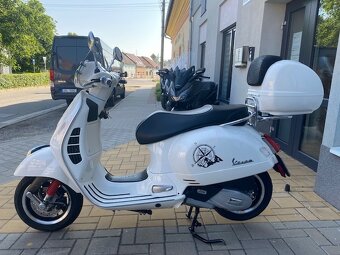 Vespa GTS 125 Super Sport - 3