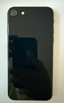 iPhone SE 2022 64GB - 3