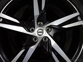 Volvo XC40 + V90 CC - zánovní zimní TOP alu 19" ET50,5 - 3