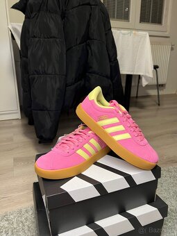 Adidas. Prodej - 3