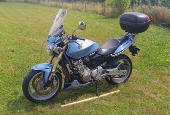 Honda Hornet CB600F - parťák na letní kilometry - 3