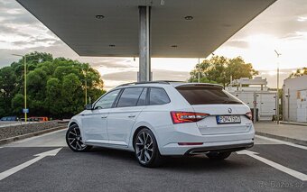 Škoda Superb 2.0 TDI Sportline 4x4 DSG - 3