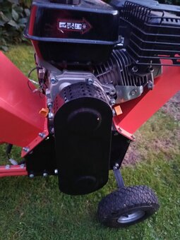 Štěpkovač větví GBK-70 (Mountfield) - 3