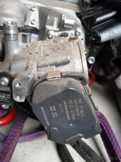 VW Touareg V6 245kW 2013 7P5 3,0TSI HYBR. - ZANOVNI DILY - 3