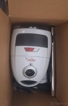 Prodám vysavač ETA Aero - 3