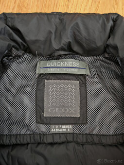 Dámská černá péřová bunda GEOX vel. 40 - 42 - 3