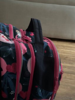 Dívčí batoh topgal 1-3. Třída - 3
