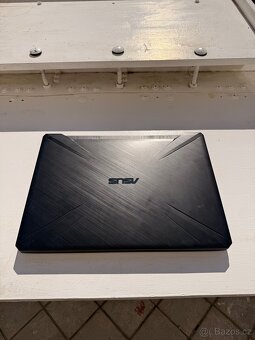 Herní notebook ASUS TUF 505du 120hz - 3