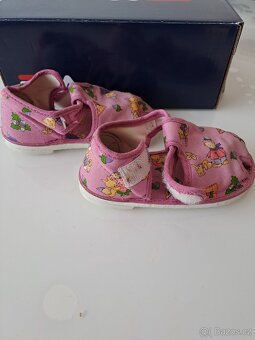 Dívčí bačkůrky vel. 20 - 3