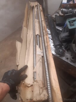 Kuličkový šroub - 3