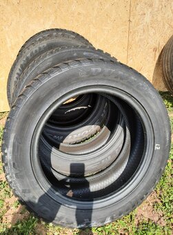 Zimní pneu Dunlop 235/55 r17 - 3