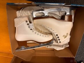 BRUSLE BOTAS STELLA vel. 37 - 3