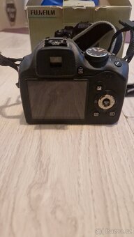 Fujifilm finepix Sl280 - 3