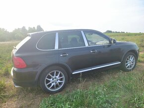 PRODAM PORSCHE CAYENNE turbo 4,5i 331kw LPG - 3