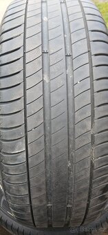 215/50R18 - 3