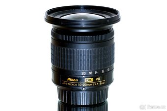 Nikon AF-P Nikkor 10-20mm VR + UV filtr TOP STAV - 3