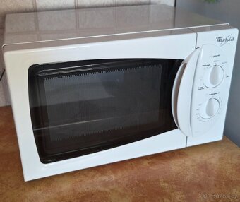 Mikrovlnná trouba Whirlpool - 3